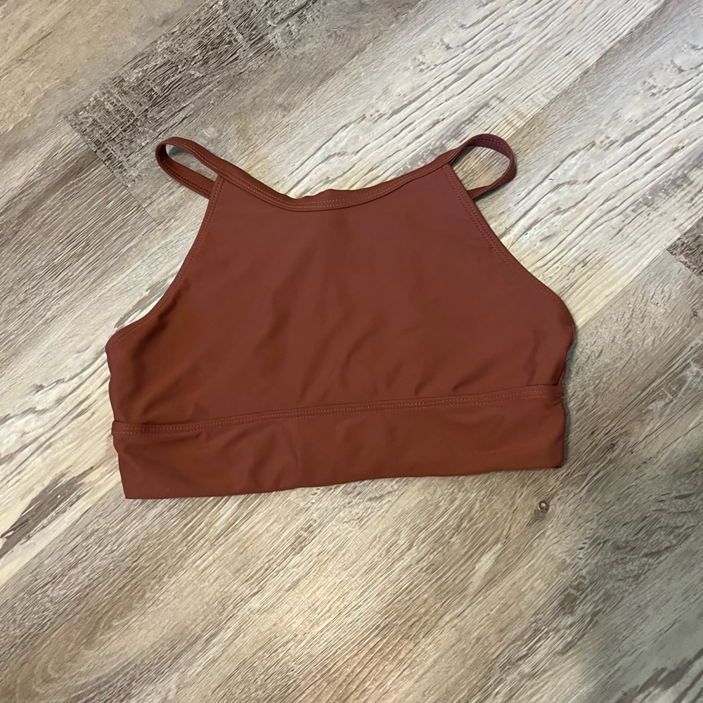 NWOT size medium bathing suit top